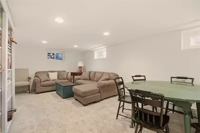 198 Gibbs Avenue, Newport, RI 02840 - Photo 41