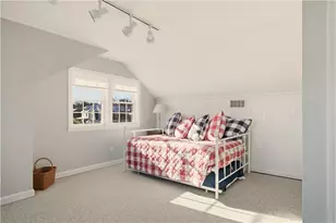 198 Gibbs Ave, Newport, RI 02840 - Photo 33