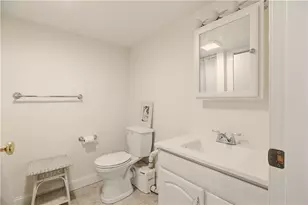 198 Gibbs Ave, Newport, RI 02840 - Photo 43