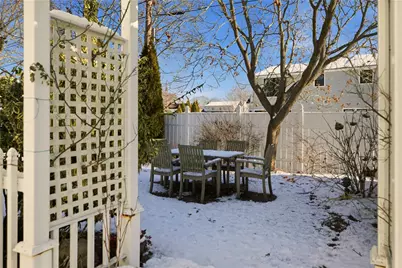 198 Gibbs Avenue, Newport, RI 02840 - Photo 45