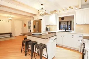 19 Turner Dr, West Warwick, RI 02893 - Photo 5