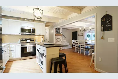 19 Turner Drive, West Warwick, RI 02893 - Photo 7