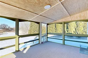 19 Brown Terrace, Portsmouth, RI 02871 - Photo 17