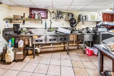 1092 Chalkstone Avenue, Providence, RI 02908 - Photo 11