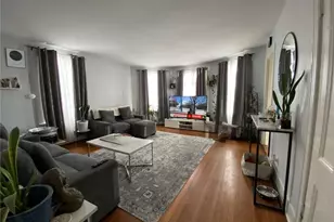 19 Vernon Ave, Newport, RI 02840 - Photo 1