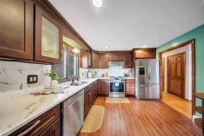 3945 Post Road, Warwick, RI 02886 - Photo 7