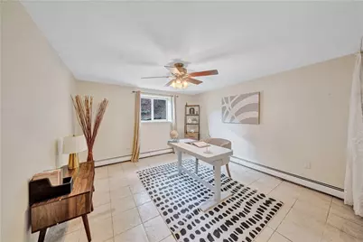 3945 Post Road, Warwick, RI 02886 - Photo 31