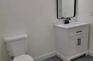 255 Ohio Ave, Providence, RI 02905 - Photo 7