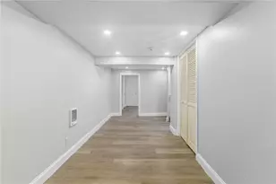 20 Brush Hill Rd, Providence, RI 02909 - Photo 27