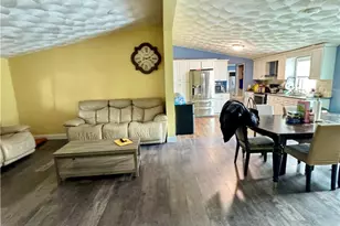 91 Seabiscuit Pl, Pawtucket, RI 02861 - Photo 7