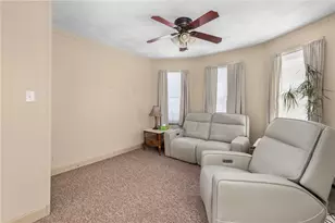 20 Gridley St, Providence, RI 02904 - Photo 27