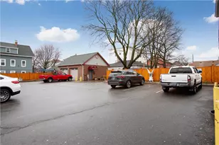 546 Lonsdale Ave, Central Falls, RI 02863 - Photo 7