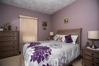 546 Lonsdale Avenue, Central Falls, RI 02863 - Photo 37