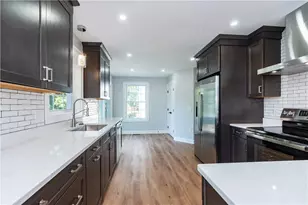 345 Nausauket Rd, Warwick, RI 02886 - Photo 15