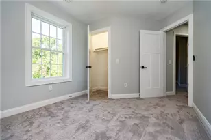 345 Nausauket Rd, Warwick, RI 02886 - Photo 37