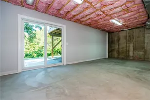 345 Nausauket Rd, Warwick, RI 02886 - Photo 41