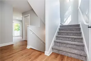 345 Nausauket Rd, Warwick, RI 02886 - Photo 5