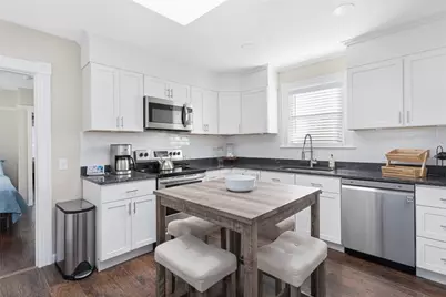 845 Main Street, East Greenwich, RI 02818 - Photo 3