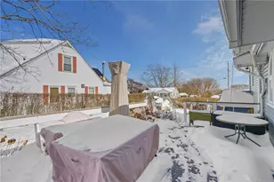 33 Orchard View Rd, Portsmouth, RI 02871 - Photo 39