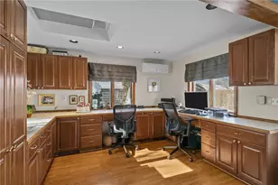 33 Orchard View Rd, Portsmouth, RI 02871 - Photo 21