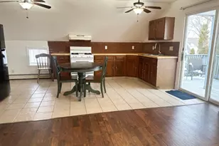 78 Memorial Dr, Pawtucket, RI 02860 - Photo 3