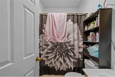 47 Mary Street, Pawtucket, RI 02860 - Photo 13