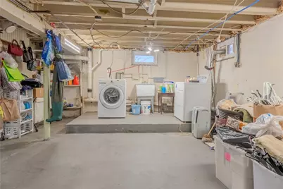 73 Western Promenade Street, Cranston, RI 02905 - Photo 9