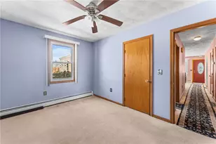 56 Warwick St, East Providence, RI 02914 - Photo 17