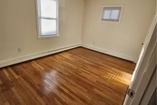 34 Elmcrest Dr, Pawtucket, RI 02861 - Photo 3