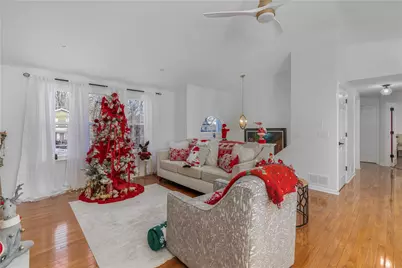 26 Smith Street, Lincoln, RI 02865 - Photo 17