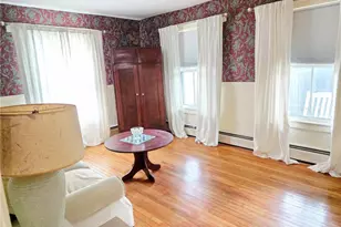 22 Stillman Ave, Pawcatuck, CT 06379 - Photo 9