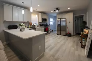 835 River Ave, Providence, RI 02908 - Photo 11