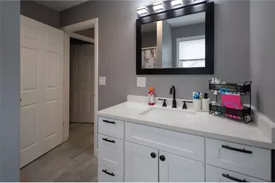 835 River Avenue, Providence, RI 02908 - Photo 21