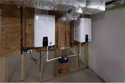 835 River Avenue, Providence, RI 02908 - Photo 35