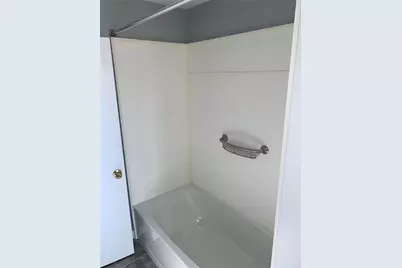 113 Prospect Hill Street #3, Newport, RI 02840 - Photo 17