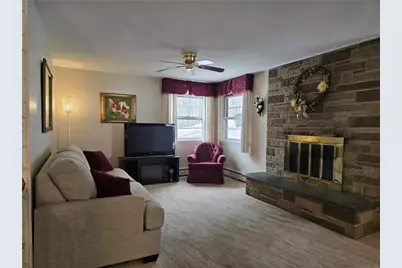17 Rhode Island Avenue, Johnston, RI 02919 - Photo 13