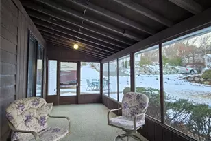 17 Rhode Island Ave, Johnston, RI 02919 - Photo 19