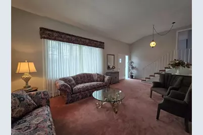 17 Rhode Island Avenue, Johnston, RI 02919 - Photo 11