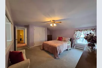 17 Rhode Island Avenue, Johnston, RI 02919 - Photo 13