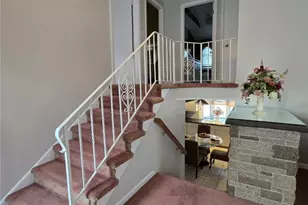 17 Rhode Island Ave, Johnston, RI 02919 - Photo 23