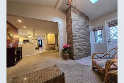 17 Rhode Island Avenue, Johnston, RI 02919 - Photo 19