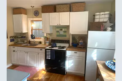 28 Bacheller Street, Newport, RI 02840 - Photo 5