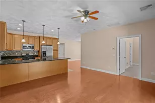 41 Breakneck Hill Rd, Lincoln, RI 02865 - Photo 9