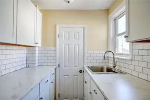 67 Joslin St, Providence, RI 02909 - Photo 11