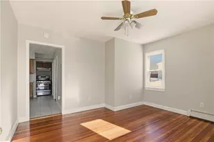 293 State St, Bristol, RI 02809 - Photo 7