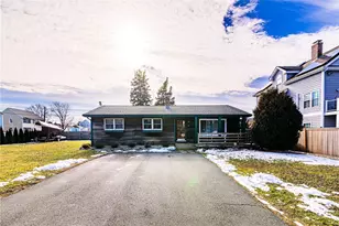 55 Rhode Island Blvd, Portsmouth, RI 02871 - Photo 1