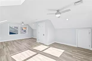 37 Tyndall Ave, Providence, RI 02908 - Photo 23