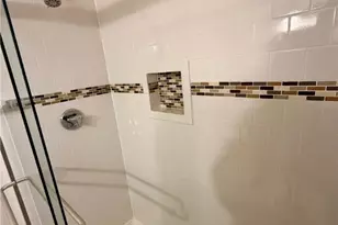 3 Admiralty Dr, Middletown, RI 02842 - Photo 15