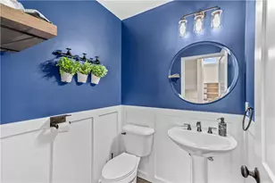 3800 Post Rd, Warwick, RI 02886 - Photo 21