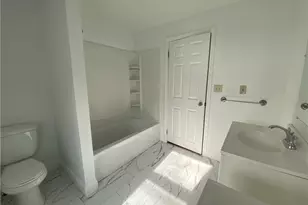 16 Clearview Ave, Portsmouth, RI 02871 - Photo 19